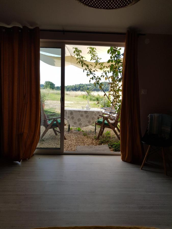 La Poussiniere Hotel Aigueze Ngoại thất bức ảnh